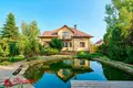 Cottage 305 m² Juchnauka, Belarus