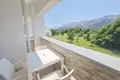 Mieszkanie 3 pokoi 97 m² Opcina Baska, Chorwacja