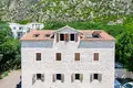 Wohnung 2 Schlafzimmer  Dobrota, Montenegro