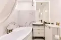 Mieszkanie 2 pokoi 46 m² Mińsk, Białoruś
