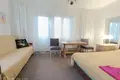 Dom 16 pokojów 657 m² Jurmała, Łotwa
