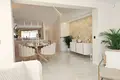 3 bedroom house 200 m² Dos Hermanas, Spain