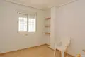 2 bedroom penthouse 54 m² Torrevieja, Spain