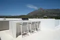 5-Schlafzimmer-Villa 630 m² Marbella, Spanien