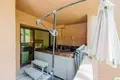 Wohnung 2 Schlafzimmer 201 m² Dos Hermanas, Spanien