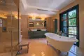 Apartamento 6 habitaciones 622 m² Koinoteta Parekklesias, Chipre