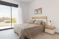 Villa de tres dormitorios 118 m² Los Montesinos, Španjolska