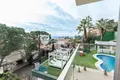 Villa de 5 pièces 877 m² Serrabrava, Espagne