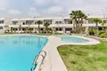 Bungalow de 2 dormitorios 102 m² Torrevieja, Španjolska