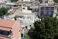 Dom  Lakones, Grecja
