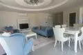 Mieszkanie 4 pokoi 160 m² Mahmutlar, Turcja