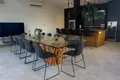 Дом 6 спален 250 м² Луварас, Кипр