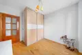 Propiedad comercial 3 habitaciones 64 m² en Varsovia, Polonia