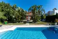Haus 4 Schlafzimmer 236 m² Dos Hermanas, Spanien