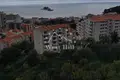 Atterrir  Petrovac, Monténégro