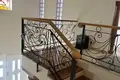 5 bedroom house 400 m² Dos Hermanas, Spain
