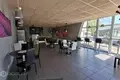 Propiedad comercial 3 habitaciones 118 m² en Riga, Letonia