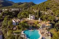 6 bedroom house 529 m² Dos Hermanas, Spain