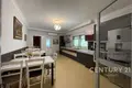 4 bedroom apartment 192 m² Tirana Municipality, Albania