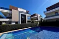 Willa 4 pokoi 220 m² Muratpasa, Turcja
