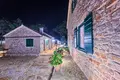 Haus 5 Schlafzimmer 350 m² Gespanschaft Split-Dalmatien, Kroatien