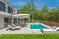 Maison 5 chambres 286 m² Grad Porec, Croatie