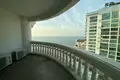 Condo 3 bedrooms 175 m² Pattaya City, Thailand