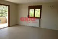 Hotel 484 m² in Nea Peramos, Greece