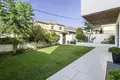 Haus 3 Schlafzimmer 375 m² Dos Hermanas, Spanien