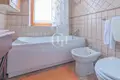 Nieruchomości komercyjne 1 000 m² Bedizzole, Włochy