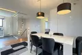 Apartamento 5 habitaciones 148 m² en Varsovia, Polonia