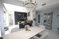 Villa Villa de 5 chambres avec piscine et solarium à Villamartin Orihuela