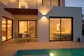 Villa de tres dormitorios 227 m² Alfaz del Pi, Španjolska