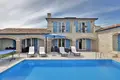 Villa 8 Schlafzimmer 440 m² Opcina Medulin, Kroatien