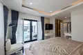Haus 4 Schlafzimmer  Huai Yai, Thailand