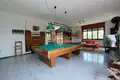 6-Zimmer-Villa 1 400 m² Arona, Italien