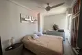 Mieszkanie 4 pokoi 98 m² Torrevieja, Hiszpania