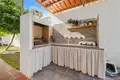 Haus 4 Schlafzimmer 179 m² Dos Hermanas, Spanien