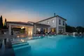 4 bedroom house 430 m² Grad Porec, Croatia