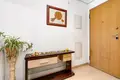 Mieszkanie 2 pokoi 75 m² Torrevieja, Hiszpania