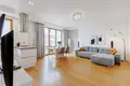 Apartamento 3 habitaciones 76 m² en Varsovia, Polonia