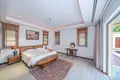 4 bedroom Villa 500 m² Ban Bang Thao, Thailand