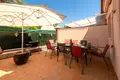 4 bedroom house 250 m² Dos Hermanas, Spain
