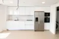 Mieszkanie 2 pokoi 110 m² Dos Hermanas, Hiszpania