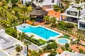 Квартира 2 спальни 100 м² Benahavis, Испания