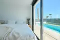 Villa de tres dormitorios 227 m² Alfaz del Pi, Španjolska