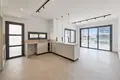 Mieszkanie 2 pokoi 107 m² Jermasoja, Cypr