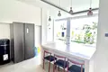 4 bedroom apartment 220 m² Tumbakbayuh, Indonesia