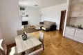 2 bedroom apartment 81 m² Petrovac, Montenegro