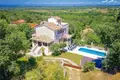 Вилла 7 спален 276 м² Пореч, Хорватия